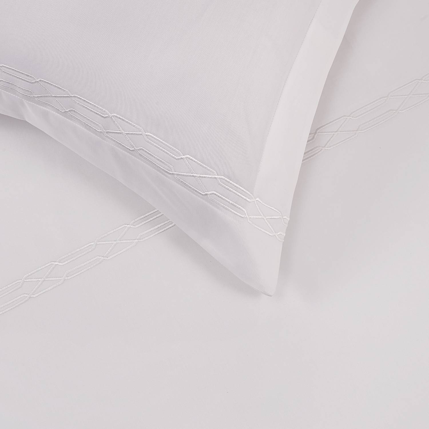Turkan Duvet Cover Set White
