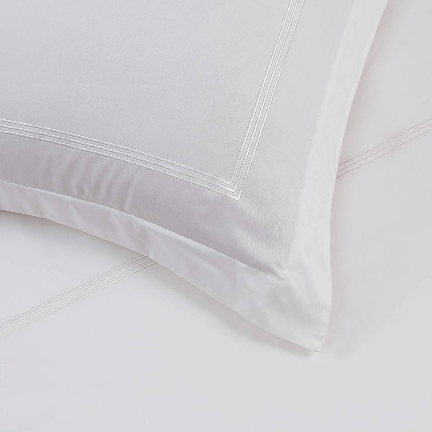 Sabiha Duvet Cover Set White
